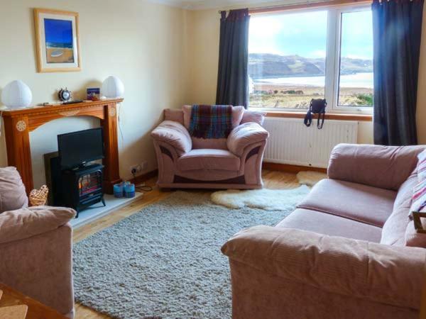 Amber'S Cottage Staffin Exterior photo